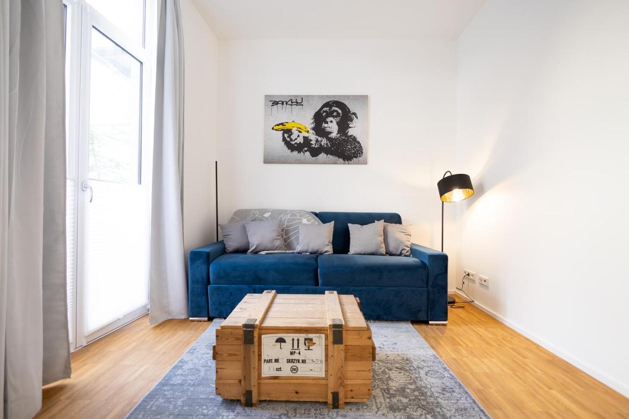 Ko-Living - Beatles Und Banksy Suites & Studios Am Eselsbrunnen - Altstadt - Kueche Halle  Extérieur photo